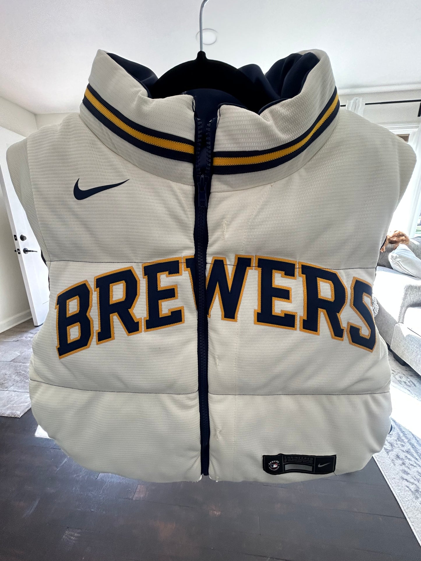 Custom Sports Cropped Puffer Vest